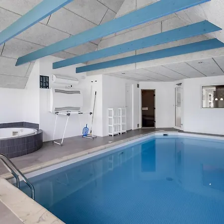 Sondra - From The Sea By Interhome