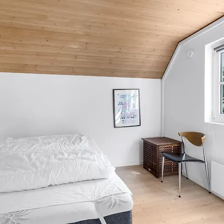 Sondra - From The Sea By Interhome *