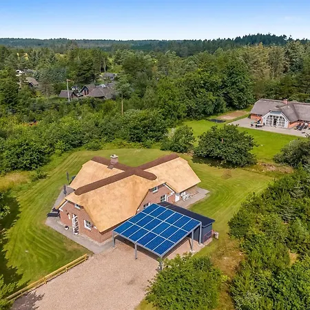 Sondra - From The Sea By Interhome *