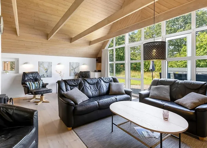 Sondra - From The Sea By Interhome Feriehus *